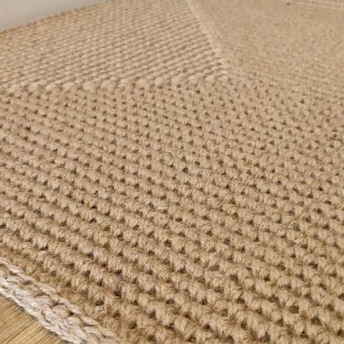 Часто слышу от заказчиков: как же жалко ходить по вашему коврику. 01