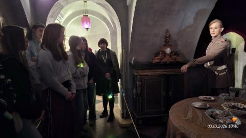 3 марта 8-в класс вместе с классным руководителем Ириной Викторовной степочкиной посетили юсуповский дворец. 02 3 марта 8-в класс вместе с классным руководителем Ириной Викторовной степочкиной посетили юсуповский дворец. 02