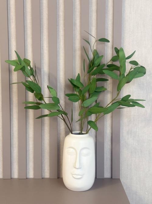 Зимний декор окончательно и бесповоротно спрятан с глаз долой, мы держим курс на весну! 02