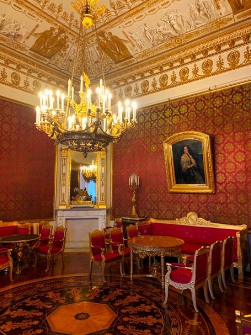 Дворец юсуповых на реке мойке поражает интерьерами своих помещений. 04