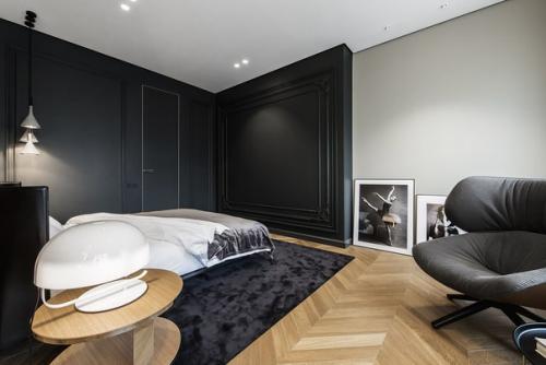 Роскошная квартира на патриарших прудах: насыщенные цвета в сочетании с натуральным деревом и элементы классики с современным минимализмом. 07