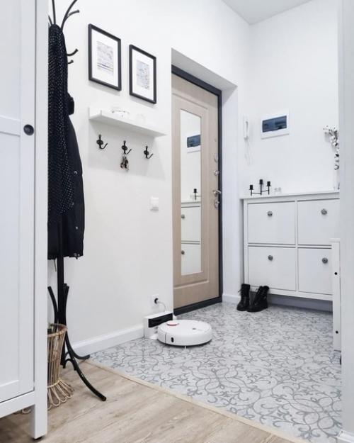 Мы начнем с самого очевидного - с белого цвета. 07