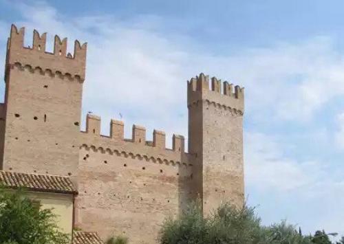 Где-то на окраине тренто. 01