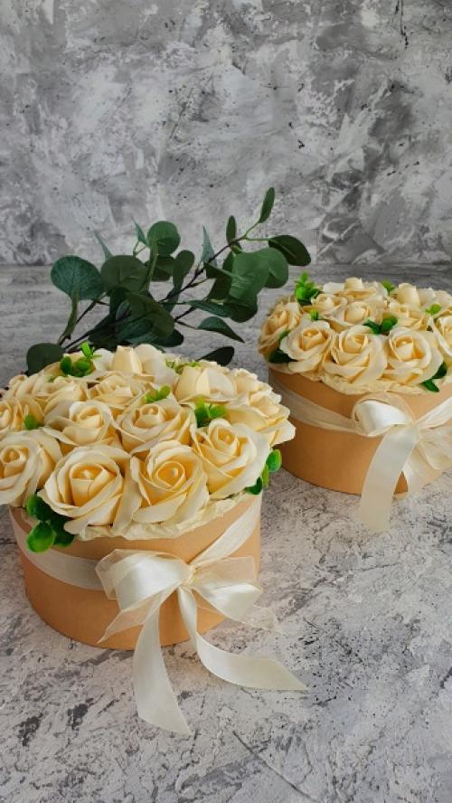 Нежные и ароматные композиции из мыльных роз впишутся в любой интерьер. 01