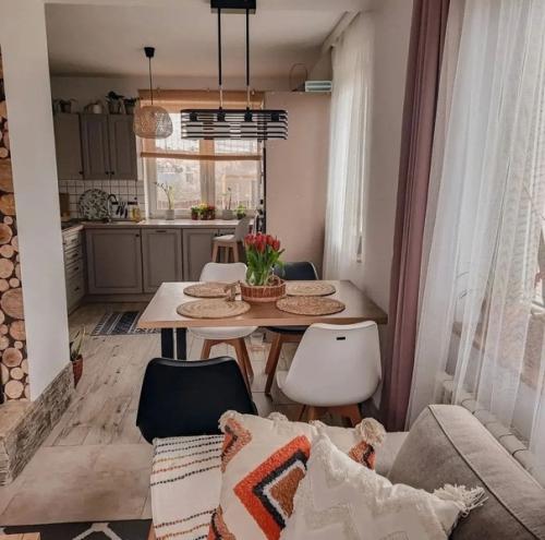 Небольшой уютный дом. 03