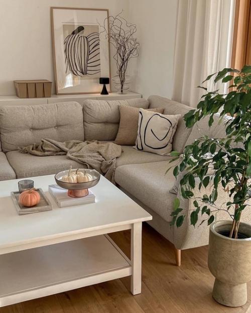 Эстетика в каждой детали: бежевые оттенки, чистые линии, стильный декор и красивая мебель. 04