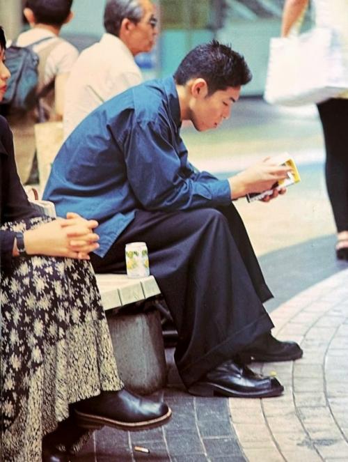 В 1990-2000-х японская мода стала одной из самых креативных в мире. 08