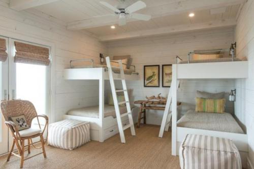 Просторный дом. В светлых оттенках. 07