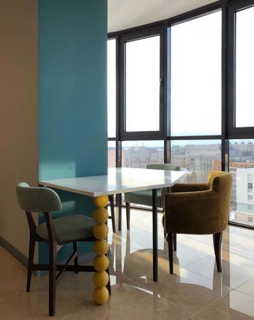 Нестандартное размещение кухни в квартире с нестандартной планировкой. 02