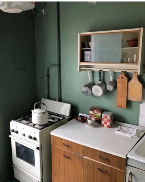 Объединили кухню и гостинную. 08