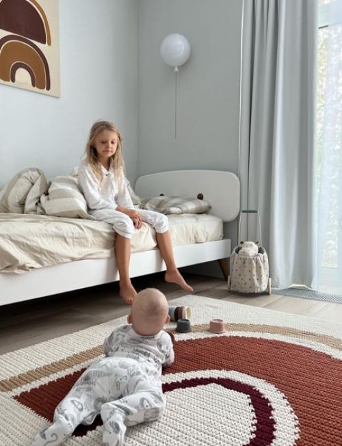 Маша горбань свой новый дом и подросшего сына показала. 02