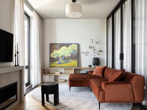 Интерьер квартиры - студии 45 м 2 в центре Москвы для девушки. 03