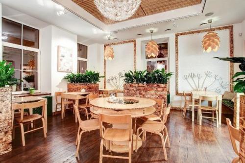 Рестораны, где можно рисовать на скатерти или стенах. 05 Рестораны, где можно рисовать на скатерти или стенах. 05