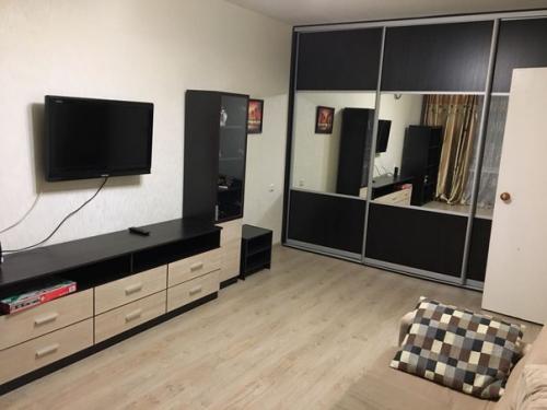 Мы сдаем нашу светлую и уютную 1-комнатную квартиру. 01