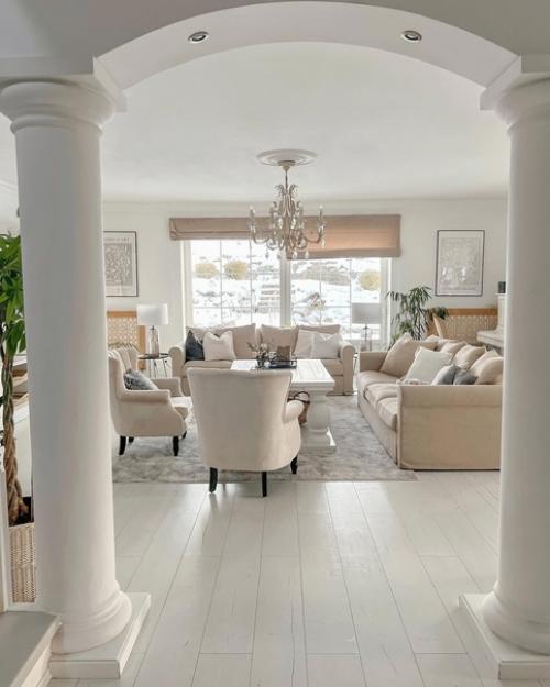 Хозяйка этого белоснежного интерьера стиль своего дома как эклектичный определяет. 05