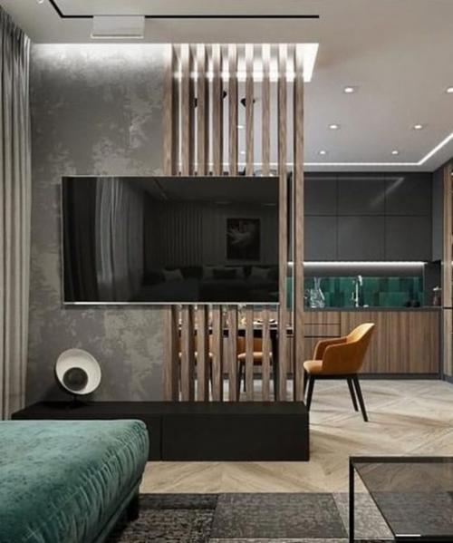 Деревянные рейки и натяжной потолок. 02