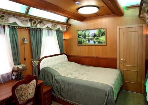 Польские СМИ публикуют интерьер вагона в котором, предположительно зеленский добирался до Варшавы. 02