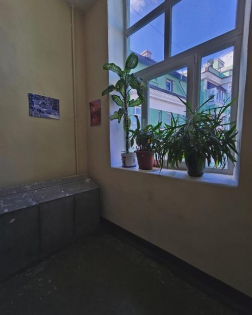 Дома с бельведерами, шпилями и арками. 03