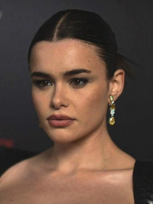 Новый выход Барби феррейры: она появилась на промо своего нового хоррора Лицо Смерти. 04