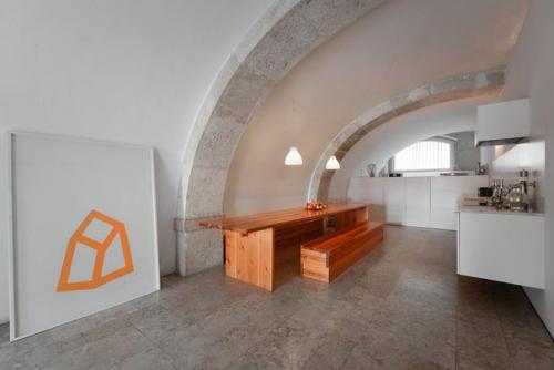 Апартаменты в здании Xviii века в Португалии. 01