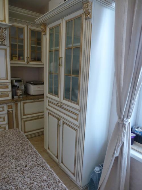 Наверняка у многих из нас буфет или сервант ассоциируется с бабушкиной кухней. 01