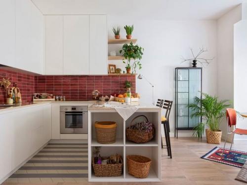 Квартиры с яркими акцентами в скандинавском стиле (80 кв. 08