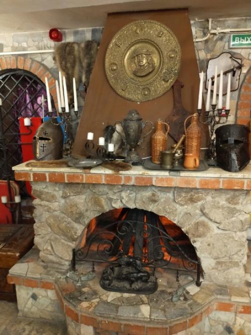 Потрясающая экскурсия!  Это мнение всей нашей многочисленной группы (25 человек), после посещения особняка толстых - борисовских. 06