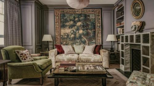 Пыльный лиловый - новый нейтральный цвет 2026 года. 
