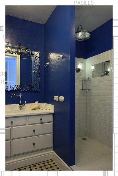 Квартира в Пирогово, в одном из районов Москвы, выделяется на фоне аналогичных помещений своим оригинальным дизайном интерьера. 01