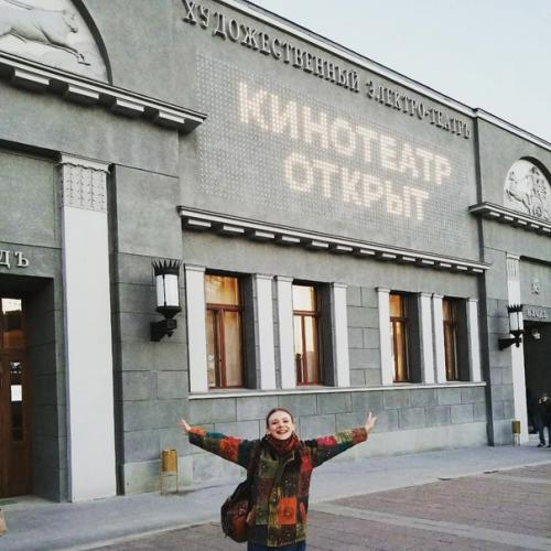 Художественный. (Об интерьере, векторе и общих ощущениях). 01