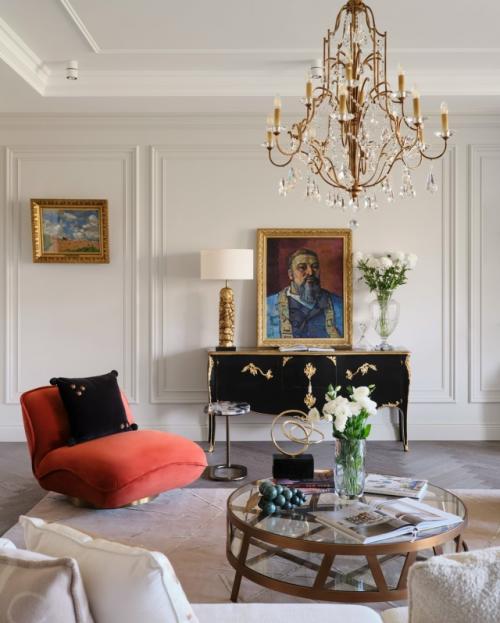 Девочки и мальчики, у нас тут новенькая: дизайнер, который начинал с ремонта у себя, а теперь делает интерьеры для подруг. 02