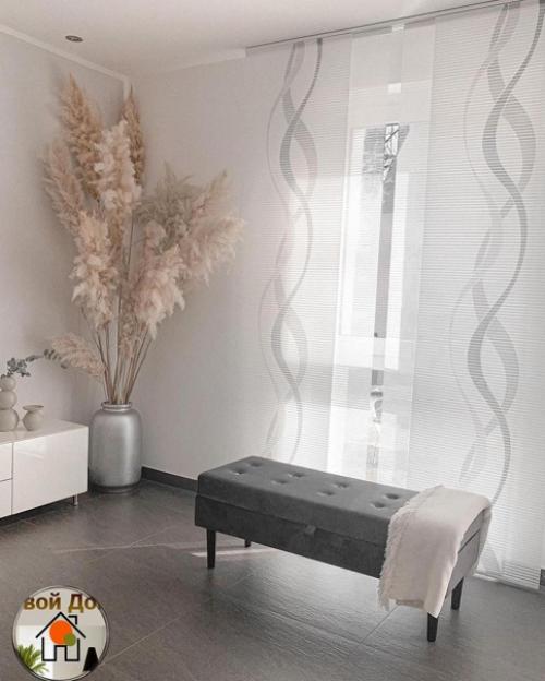 Просторная квартира. В светлых оттенках. 03