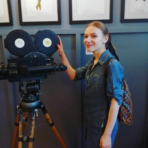 Художественный. (Об интерьере, векторе и общих ощущениях). 05