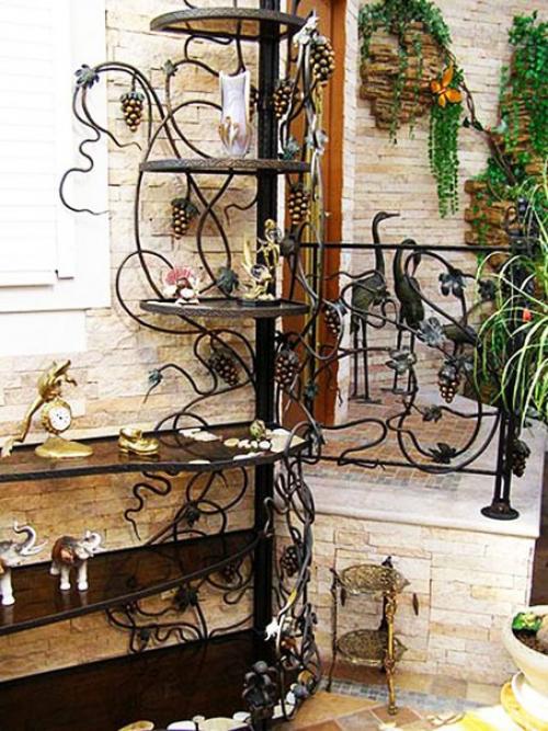 Этажерка для цветов: дом для растений и украшение для интерьера. 05