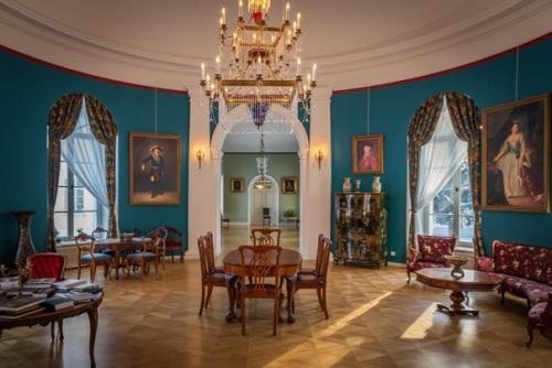 В рубрике ЭкскурсииWelcomeTver - фотопрогулка по усадьбе куракиных. 01