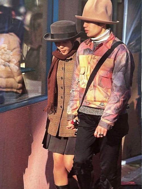 В 1990-2000-х японская мода стала одной из самых креативных в мире. 01