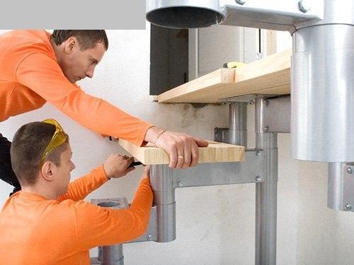 Модульная лестница. Перемещение между этажами в загородных домах обеспечивают привычные всем лестницы. 01