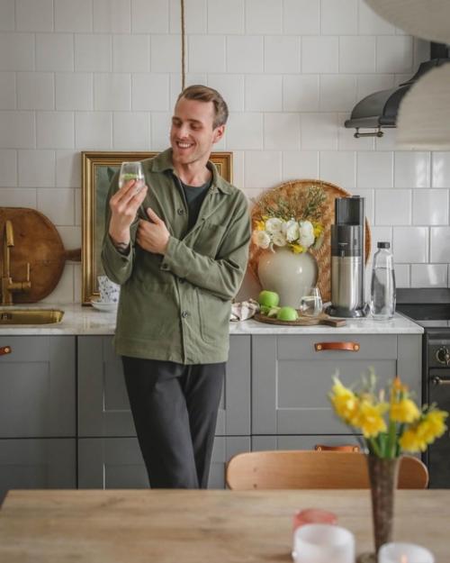 Блогер Ханнес маурицсон - тот, кто покорил множество людей своим прекрасным жилищем. 06