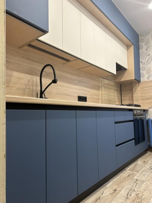 Мы продолжаем наполнять дома наших заказчиков уютом и красотой. 01