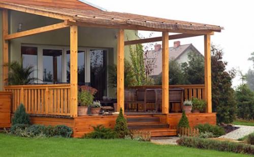 Терраса на дачном участке. 07