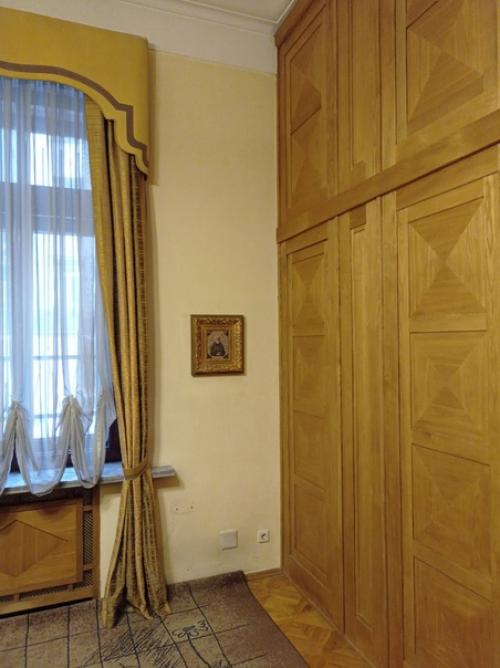 Ходила вчера в дом Шехтеля на садовой - обычно туда нельзя, это был разовый доступ по случаю дней культурного наследия. 06