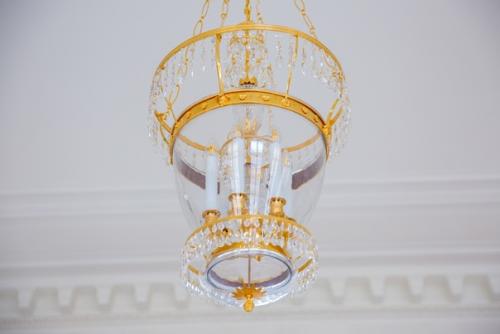 Александровский дворец: люстры и фонари. 03