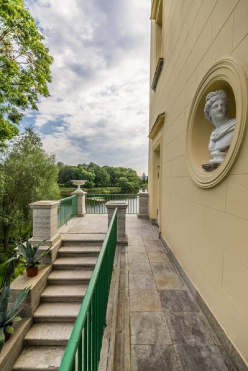 Ольгин павильон.  Построен в 1841-1844 годах архитектором штакеншнейдером Андреем Ивановичем. 08