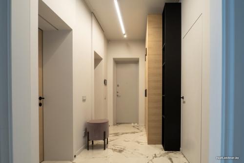 Что получится, если вложить в убитую бабушкину квартиру больше $100 000? 04