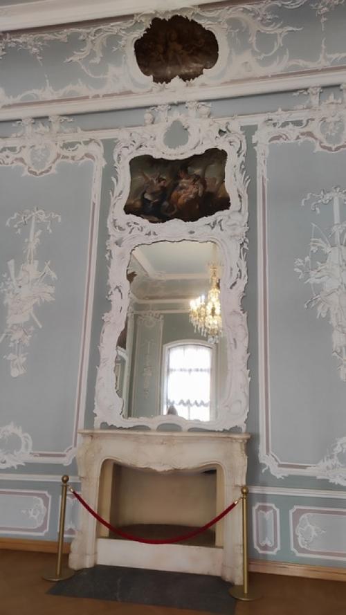 Несколько дней назад я была в Санкт-петербурге, на концерте, который проходил в прекрасном месте дворец белосельских - белозерских. 04