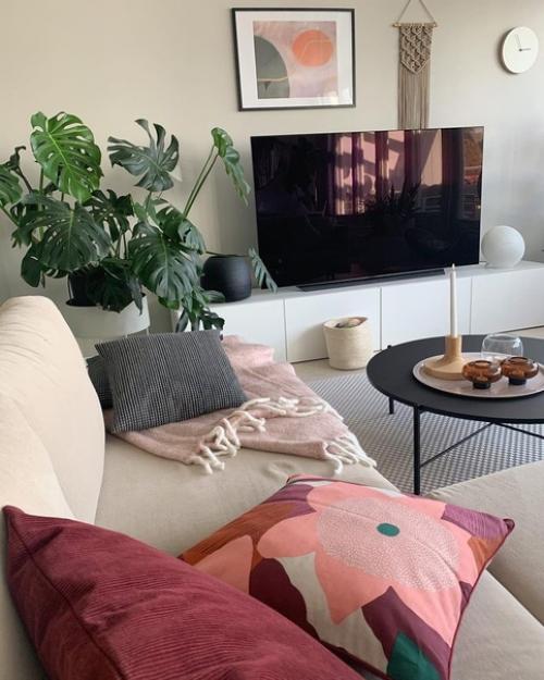 Белый и зеленый - одни из самых популярных цветов в дизайне интерьера, а особенно в скандинавском. 02