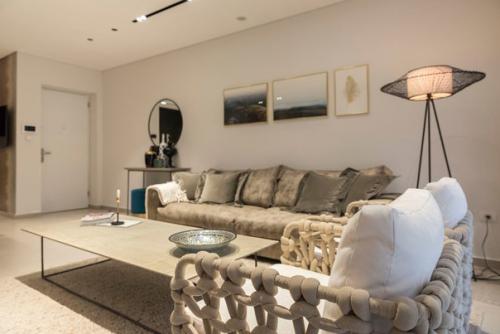 Стильная современная квартира для семейной пары с 3- мя детьми в Тель-авиве, израиль. 03