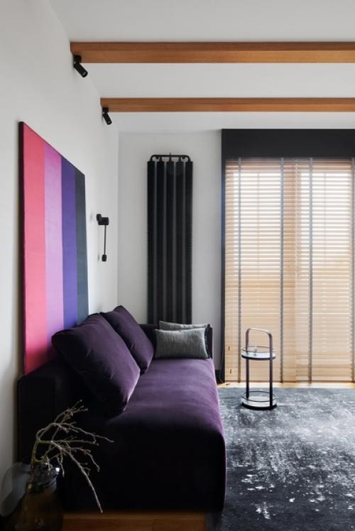 Фиолетовый - один из самых модных цветов последних лет. 05