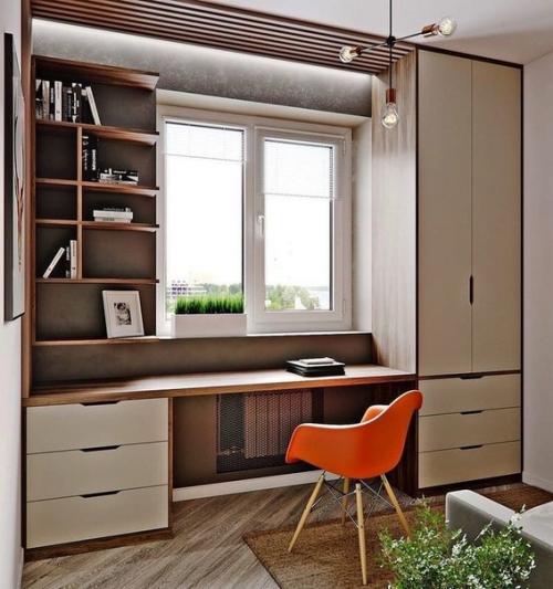 Подскажите пожалуйста, у кого есть такие детские, со столом у окна. 01