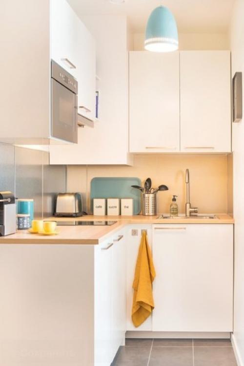 Цитрусовая студия 25 кв. 06